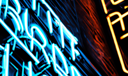Neon lamper: Lys og Kreativitet i Dit Hjem